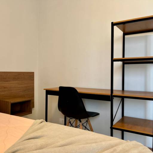 QUARTO: CASAL em Bofete, SP por Hotel C&A