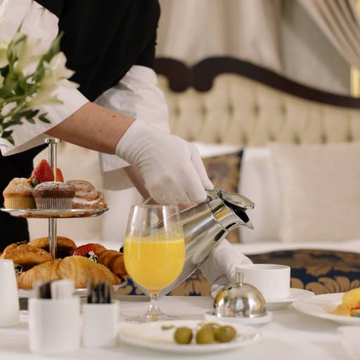 Serviço de Copa por Armstrong - Serviços Terceirizados