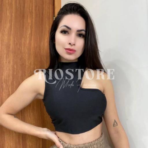 Cropped Luana por R I O S T O R E - Moda Feminina