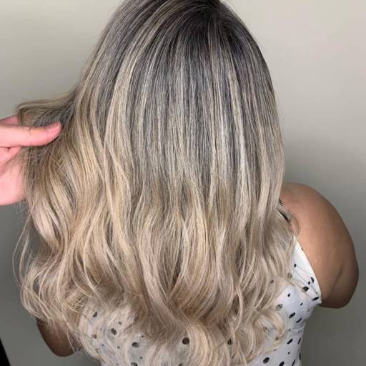 Especialista em Loiros em Avaré por Studio Luciana Liar Cabeleireira Conceito Cachos e Companhia 