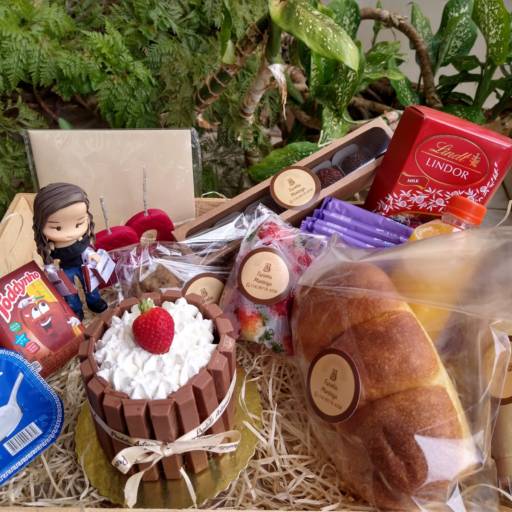 Cestas Personalizadas em Bauru por Farinha Manteiga - Padaria e Confeitaria