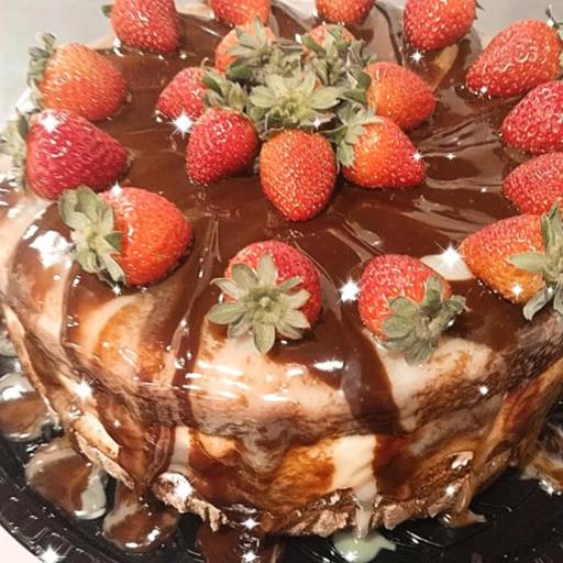 Bolos Decorados por Max Bolos Doces e Salgados