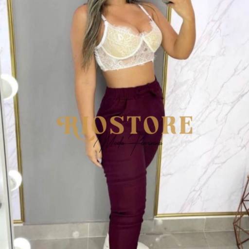 Calça Joana por R I O S T O R E - Moda Feminina