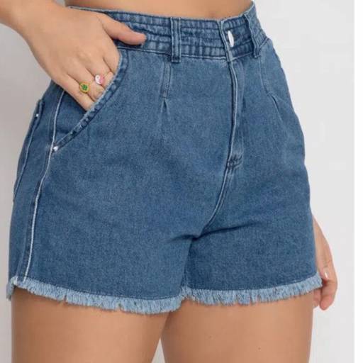 Shorts Biotipo Mom por Nah Luna Modas