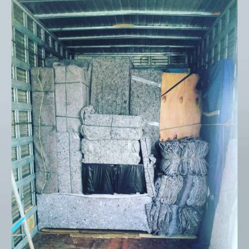 Frete  por RB Transportes e Mudança