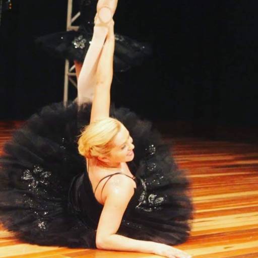 Ballet - Juvenil/adulto (do iniciante ás pontas) em Brasília, DF por Vidart Instituto de Dança