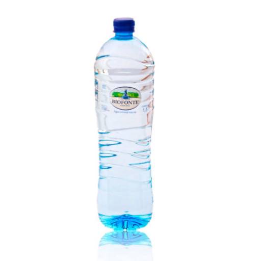 Comprar o produto de Garrafa de Água Mineral 1,5L em Águas Minerais pela empresa Life Sucos - Laranja da Fazenda em Bauru, SP por Solutudo