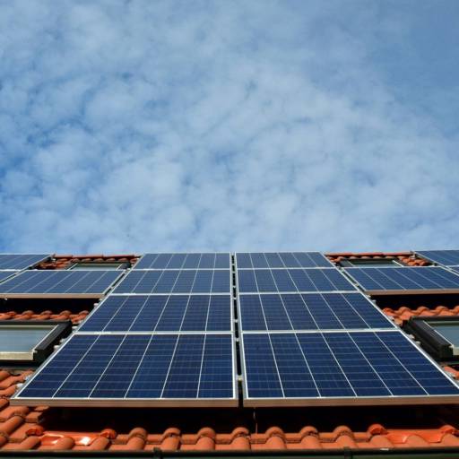  Energia solar para indústrias por SWR Solar