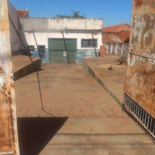 Limpeza de terrenos para construção - Bauru por Marcio Luis - Roça e Pulveriza Terrenos