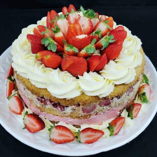 Bolos Gourmet em Bauru por Doces & Doces - Confeitaria