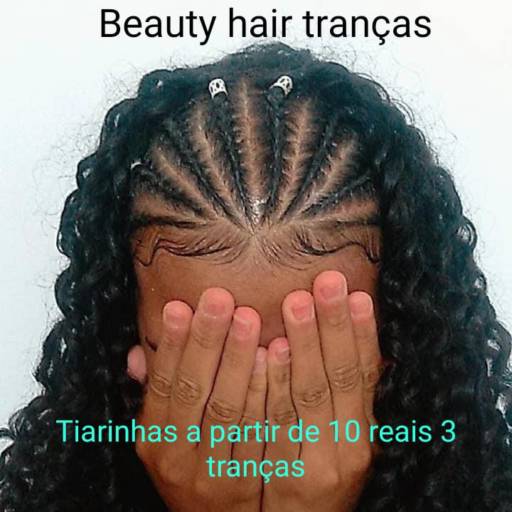 Tiara de Trancinhas em Avaré  por Beauty Hair Salão de Beleza 