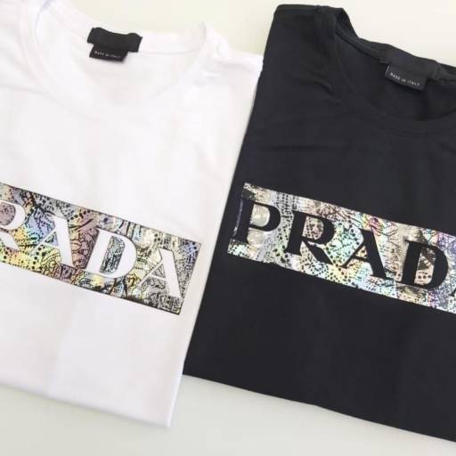 Camisetas Prada por Hik Store