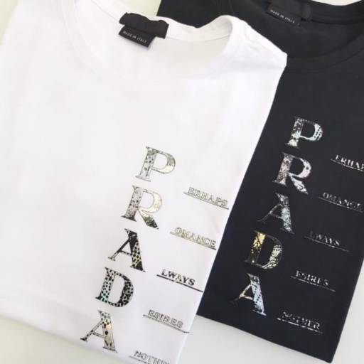 Camisetas Prada por Hik Store