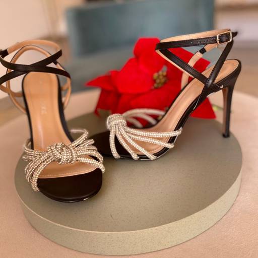 Sandália Vêneto Preto Cristal