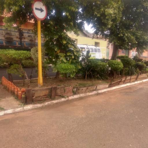 Limpeza de Vias Públicas em Bauru  por Marcio Luis - Roça e Pulveriza Terrenos