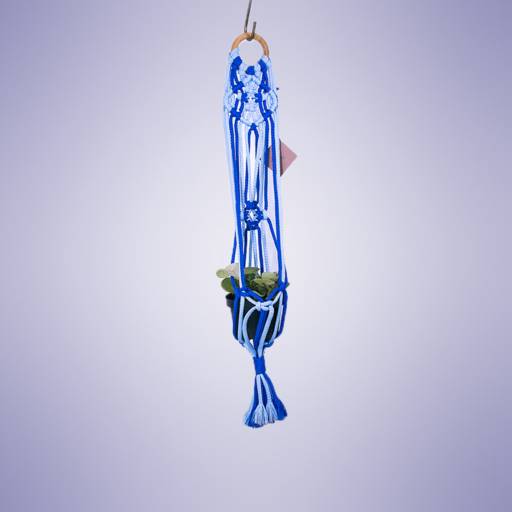 Suporte para Plantas em macramê por Vovó Lua Arteira Artesanatos 