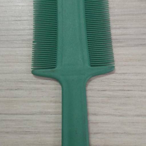 Pente Fino Plástico Cabo Caspa Piolho por DROGARIA REDE VEREDAS - FARMÁCIA EM DIVINÓPOLIS