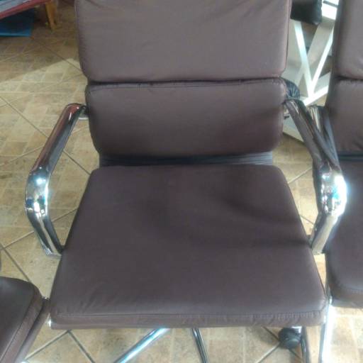 Cadeiras de Escritório por Carlão Capoteiro e Estofador