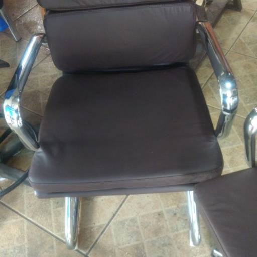Cadeiras de Escritório por Carlão Capoteiro e Estofador