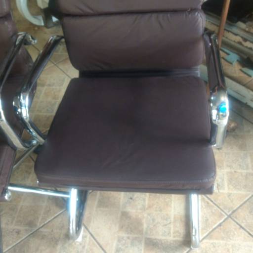 Cadeiras de Escritório por Carlão Capoteiro e Estofador
