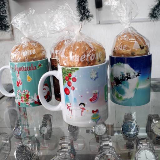 Canecas Personalizadas com Panetone