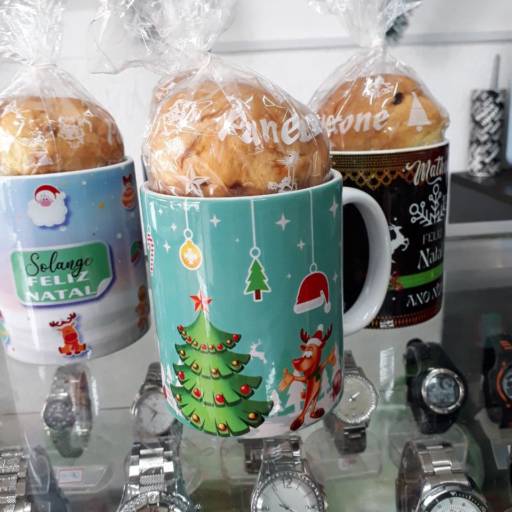 Canecas Personalizadas com Panetone por Canelika's Canecas Personalizadas