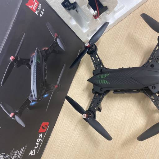 Locação de Drone Bug 6 - Câmera - Acessórios em Bauru por UAU Tecnologia