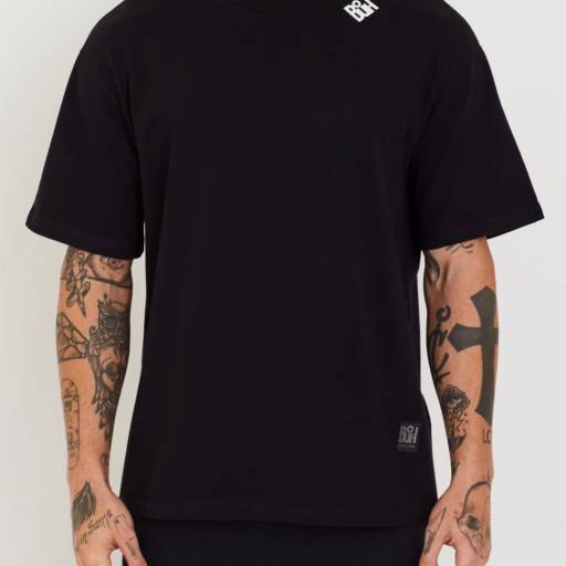 Comprar o produto de Camiseta Oversized em Camisetas pela empresa Beckhan Mens Wear em Bauru, SP por Solutudo