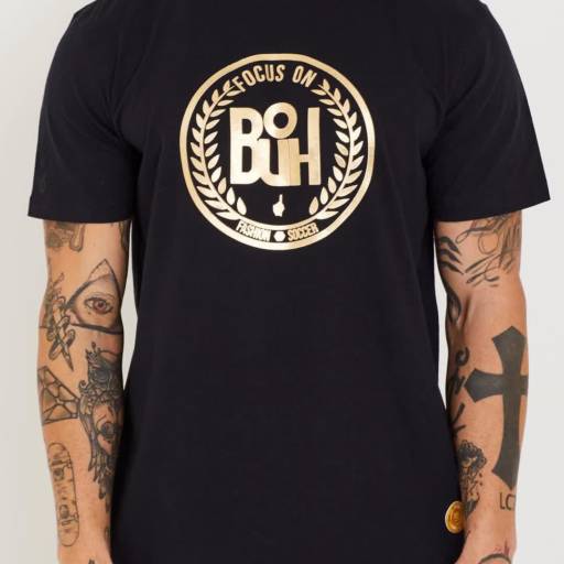 Comprar o produto de T-Shirt Focus On Preta em Camisetas pela empresa Beckhan Mens Wear em Bauru, SP por Solutudo