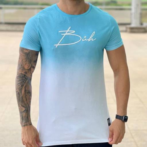 T-Shirt Degrade Azul Piscina por Beckhan Mens Wear