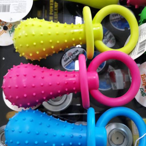 Variedades em BRINQUEDOS PET por Agropesca