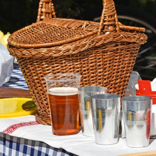 Cesta personalizada Bieer - Bauru  por Doces & Doces - Confeitaria