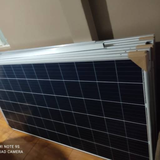 Placas de energia solar por Cast Energy - Energia Solar