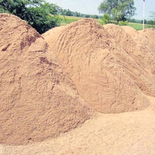 Areia fina, média e grossa