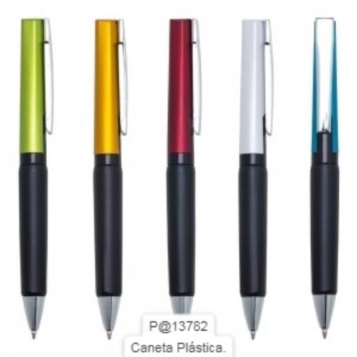 Canetas de Plástico Categoria B por Public Gráfica e Brindes