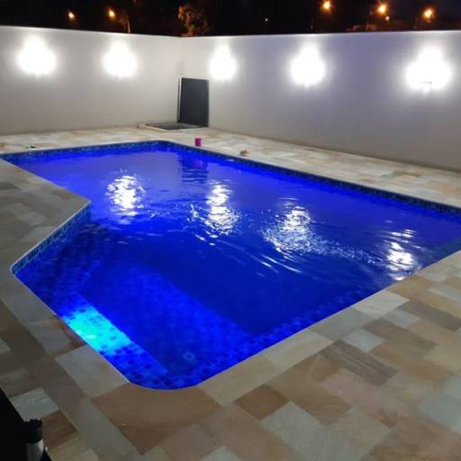 Instalação de aquecimento solar para piscina