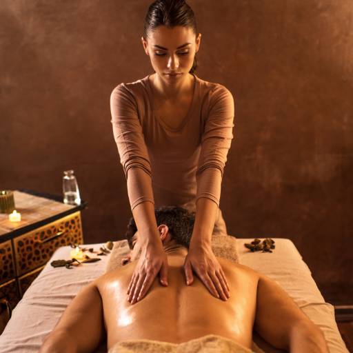 Comprar a oferta de Massagem relaxante em Massagem pela empresa Mens Depilação e Massagem Masculina em São Bernardo do Campo, SP por Solutudo