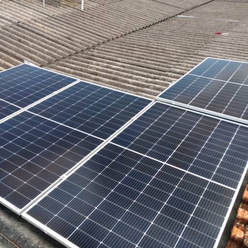 USINA RESIDENCIAL DE 1,84 KWP por Solar+Tech - Energia Solar