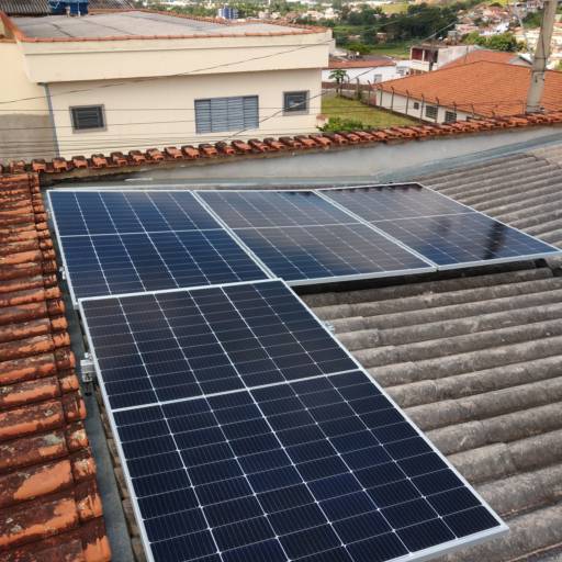 USINA RESIDENCIAL DE 1,84 KWP por Solar+Tech - Energia Solar