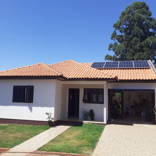 Energia solar residencial por Cooperativa Bvolt de Energia Renováveis