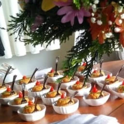 FINGER FOODS  em Bauru, SP por Elegance Festas