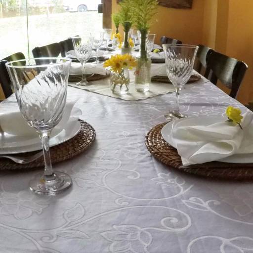 Mesa posta  em Bauru, SP por Elegance Festas