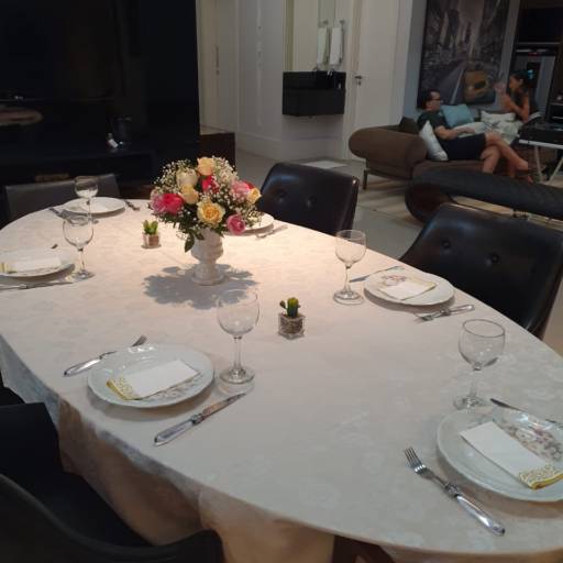 Mesa posta  em Bauru, SP por Elegance Festas
