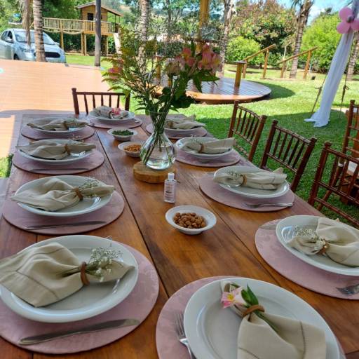 Mesa posta  em Bauru, SP por Elegance Festas