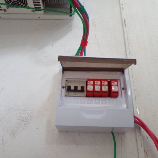 Instalação de Energia Solar na empresa Portal do Holanda por Nunes Service Energia Solar