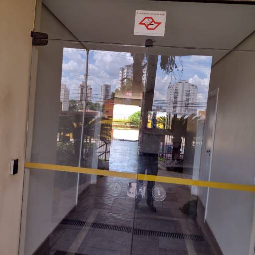 Manutenção Preventiva e Corretiva Realizada na Lavanderia 5àsec Alameda Tietê por Alvorada Service Portas - Vidraçaria
