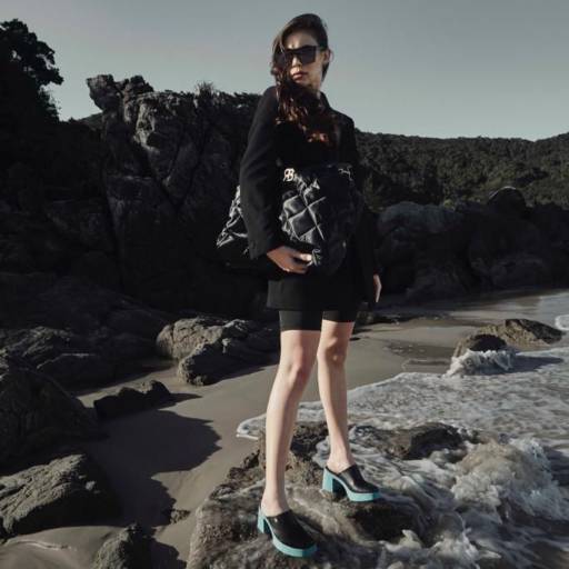 Nova Coleção A.W/22 - Outono/Inverno por RaphaellaBooz Vilhena - Calçados Femininos e Acessórios