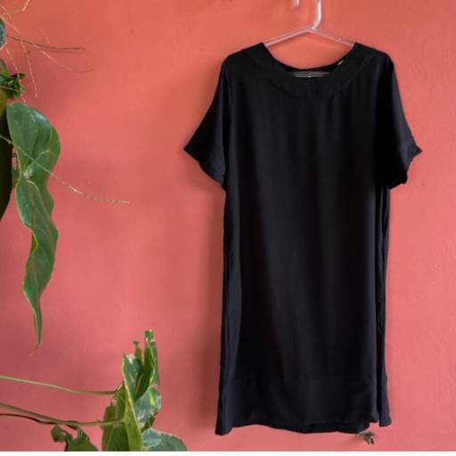 Vestido T-shirt Black por Anágua - Roupas autorais