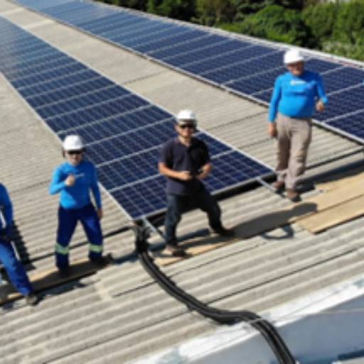 Sistema fotovoltaico para comércios por SFX Solar - Sérgio de Almeida