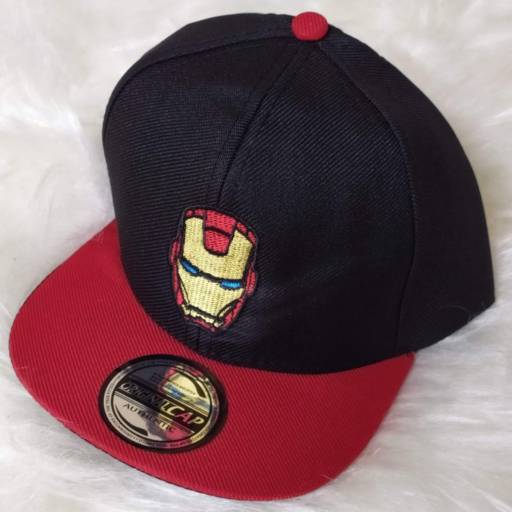 Boné de Personagem - Bauru  por May Yamamoto Moda's